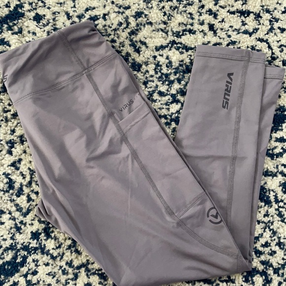 Cropped Virus Stay cool Leggings - Picture 1 of 4